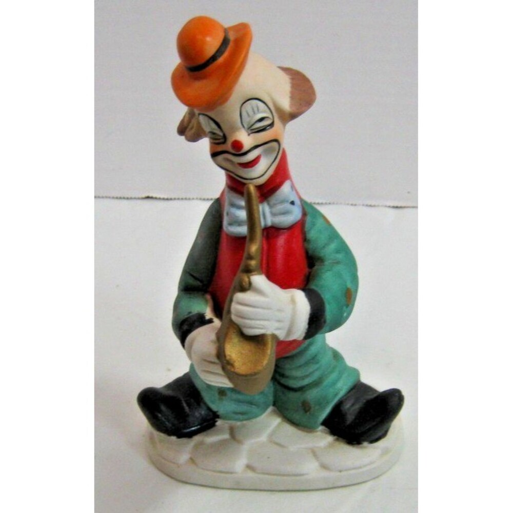 Vintage Ceramic Clown 8.0'' Tall playing the Sax Figurine Made in Taiwan